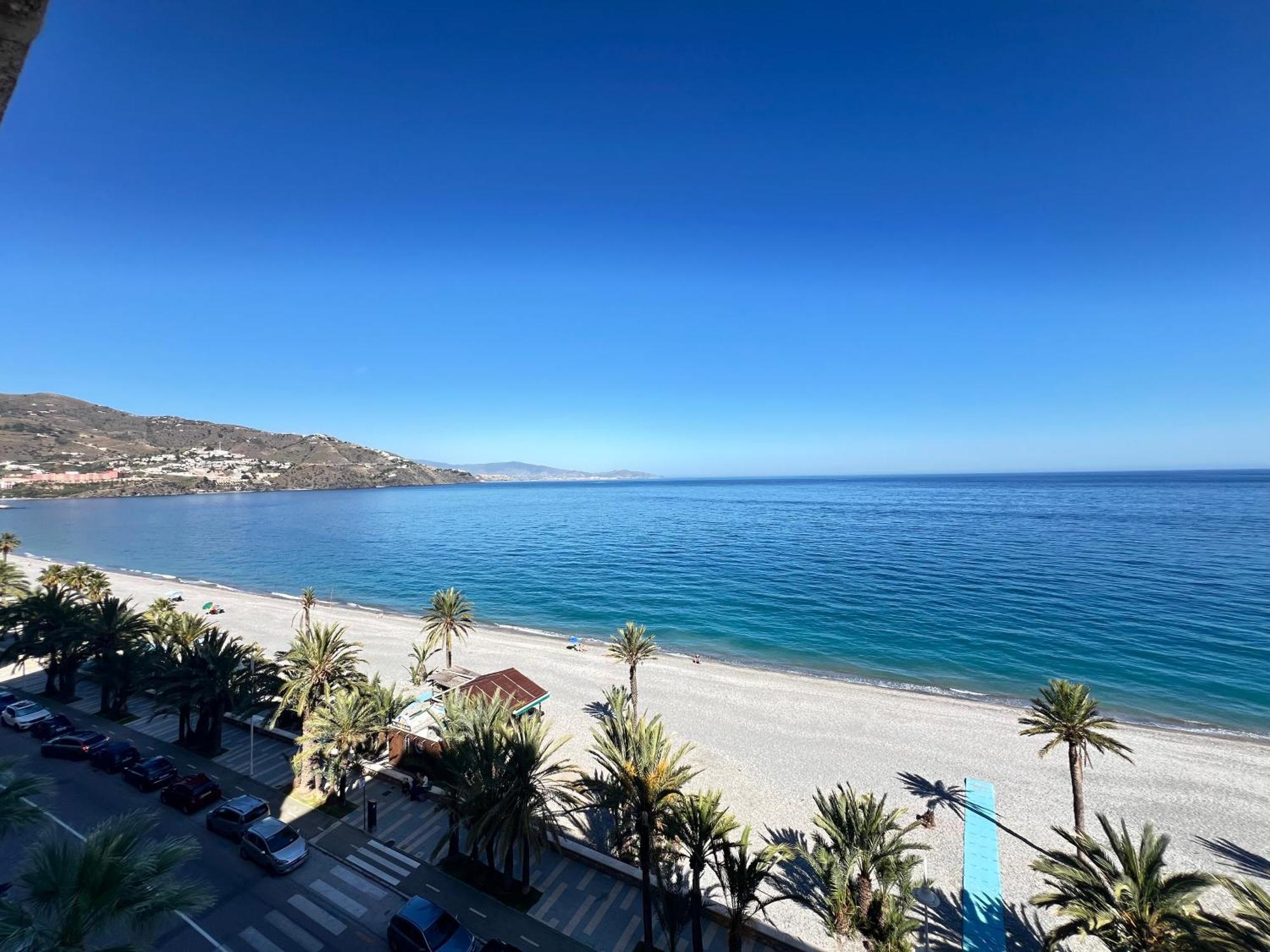 Pushe Playa Velilla Beach & Tradition 3 Almuñécar 외부 사진